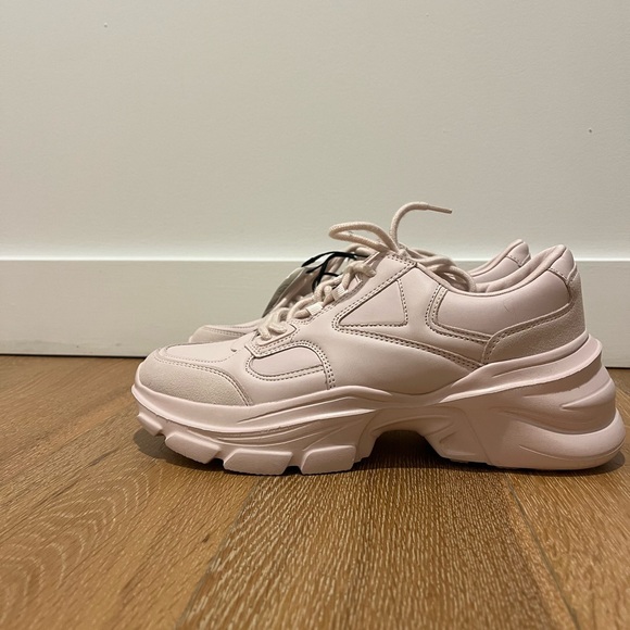 Zara Light Pink Women's Sneakers - Picture 1 of 7